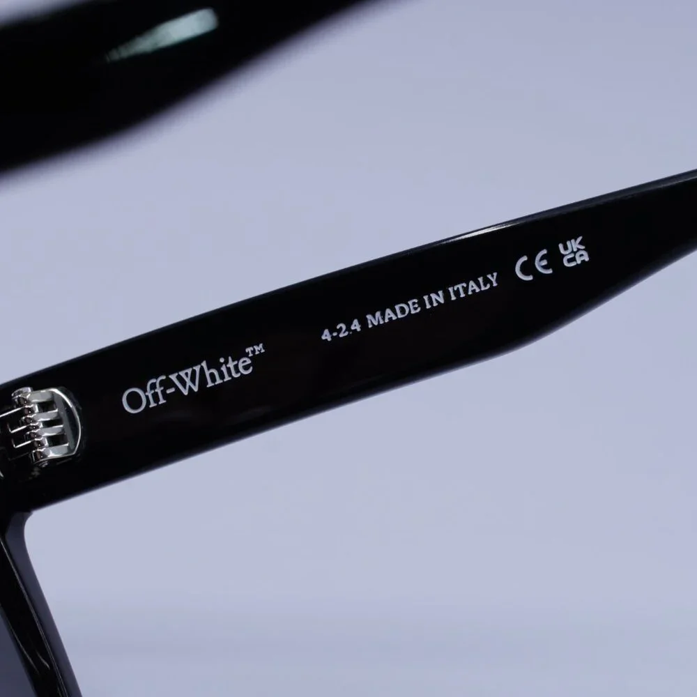 Off-White OERI133 SPRINGFIELD 1307 Sunglasses Black Square Frame, Grey Lenses